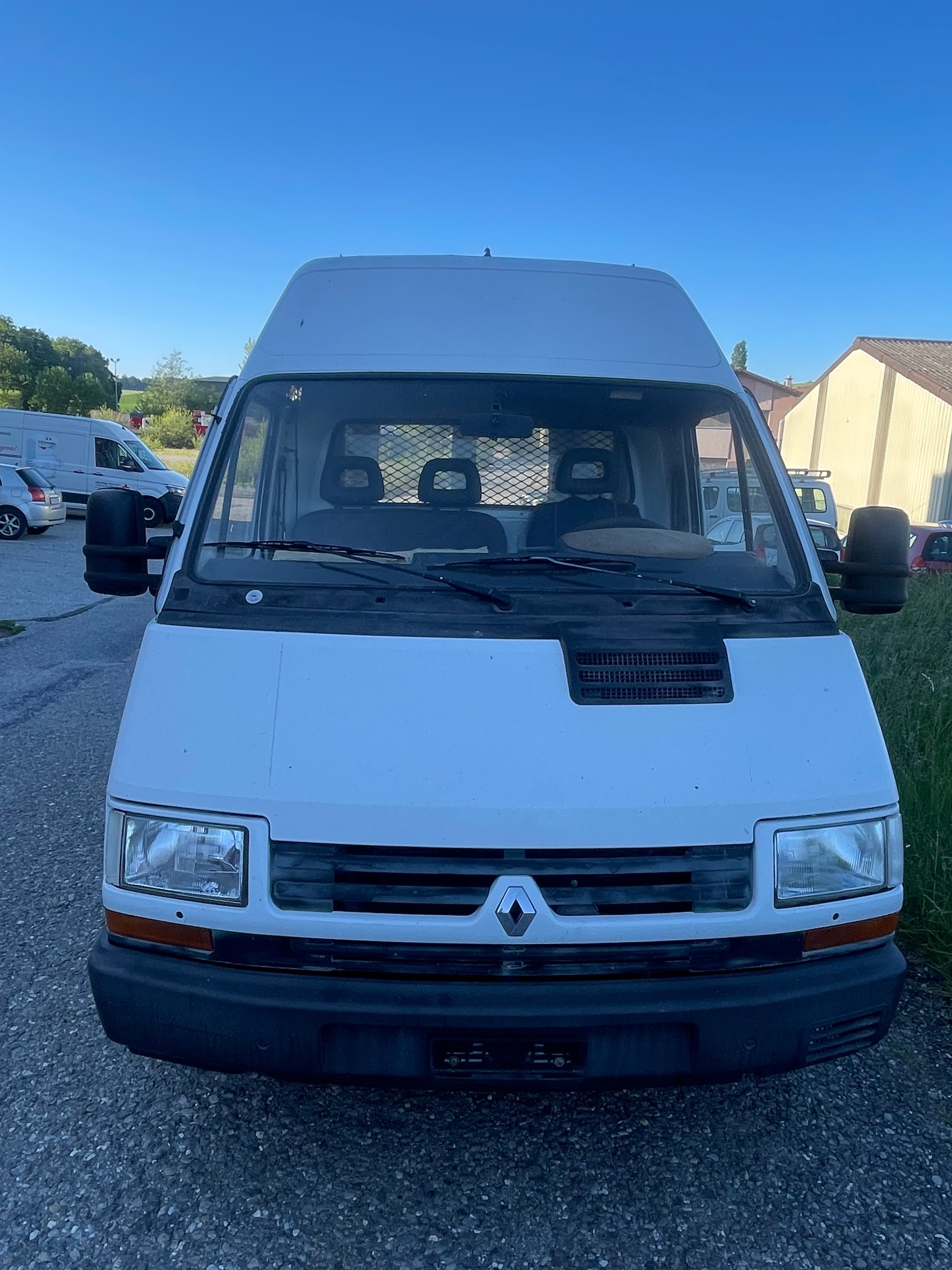 RENAULT TB Trafic 2E 2.2-image-10
