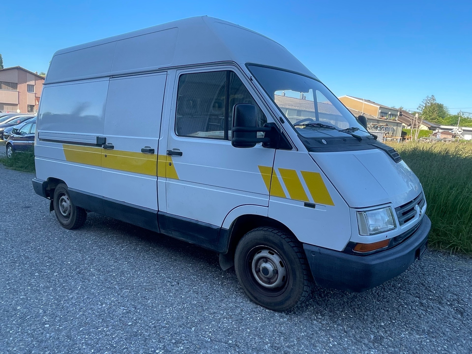 RENAULT TB Trafic 2E 2.2-image-1
