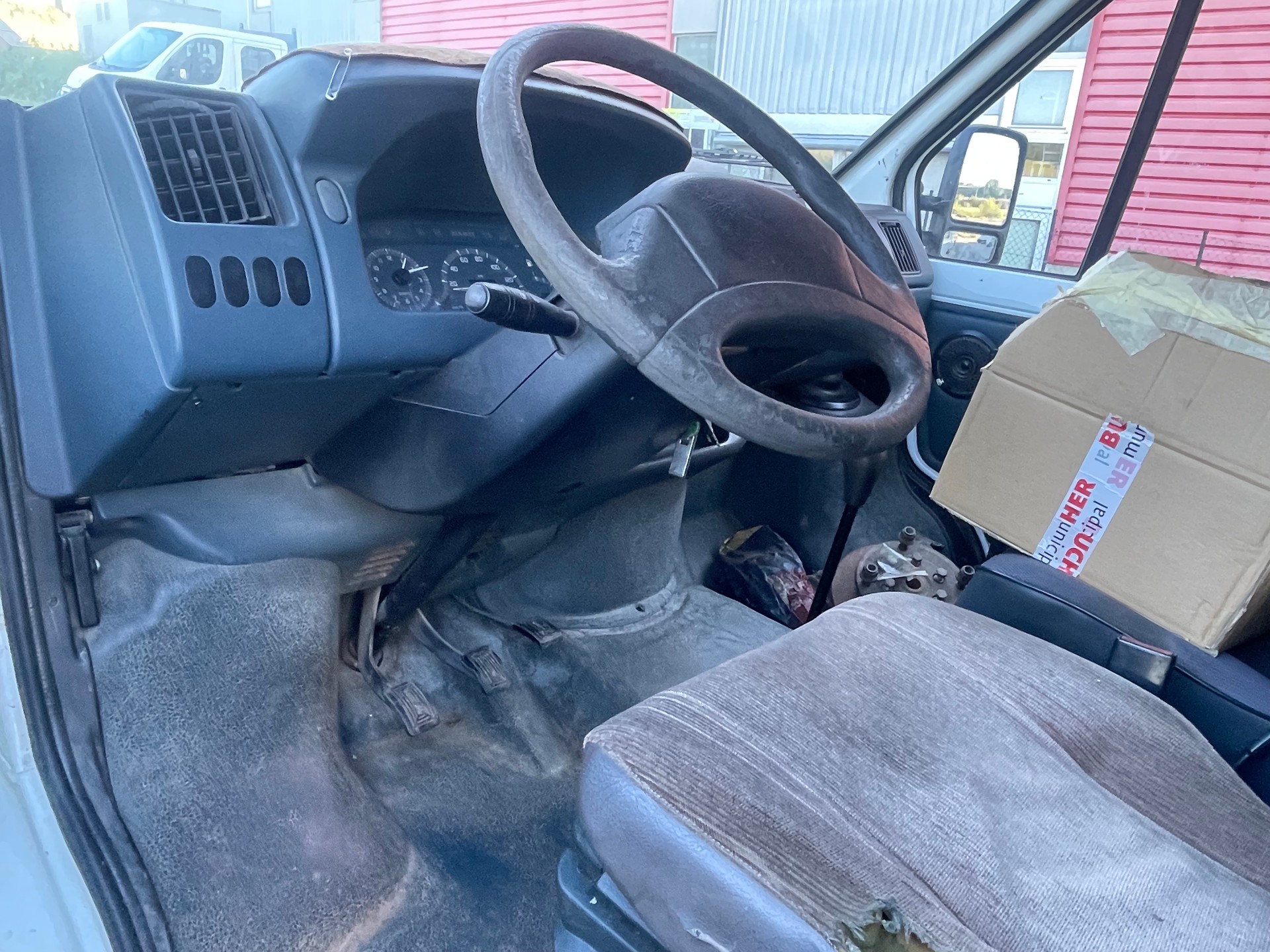 RENAULT TB Trafic 2E 2.2-image-6