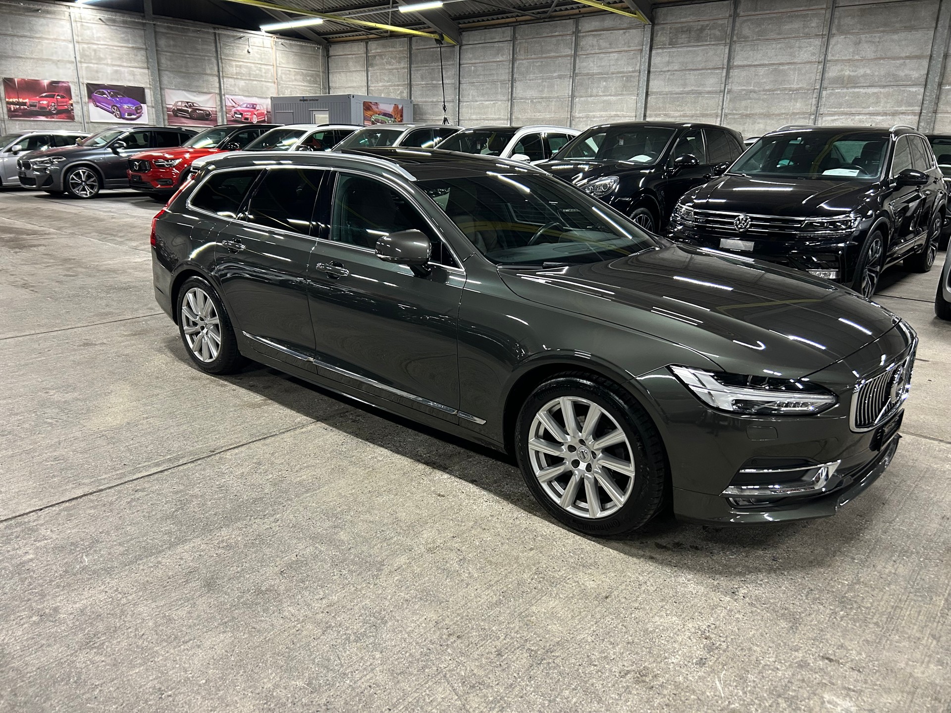 VOLVO V90 D4 AWD Inscription Geartronic-image-1