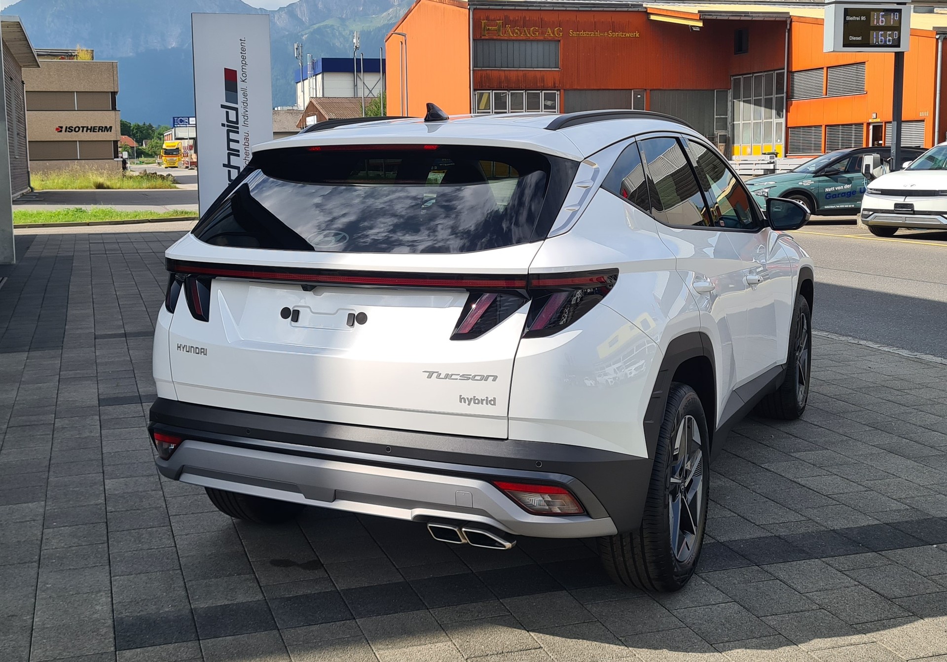HYUNDAI Tucson 1.6 TGDI HEV Amplia 4WD-image-5