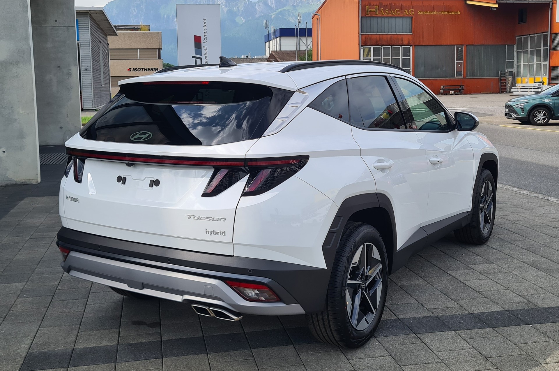 HYUNDAI Tucson 1.6 TGDI HEV Amplia 4WD-image-4