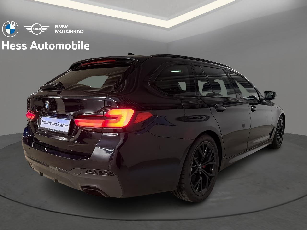 BMW 530d xDrive Touring M Sport-image-1