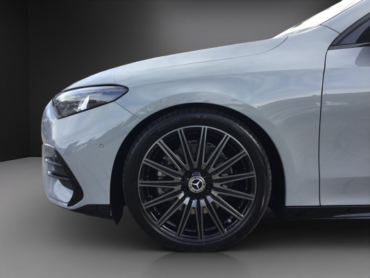 MERCEDES-BENZ CLA 220 8G-DCT 4Matic-image-12