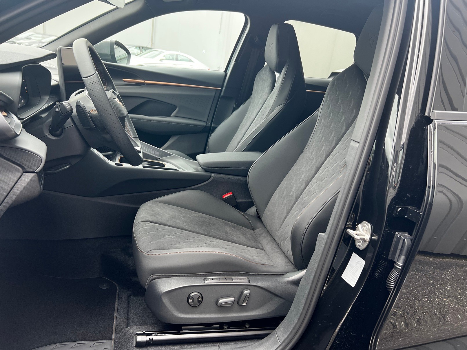 CUPRA Terramar 2.0 TSI Prime Edition DSG 4Drive-image-6