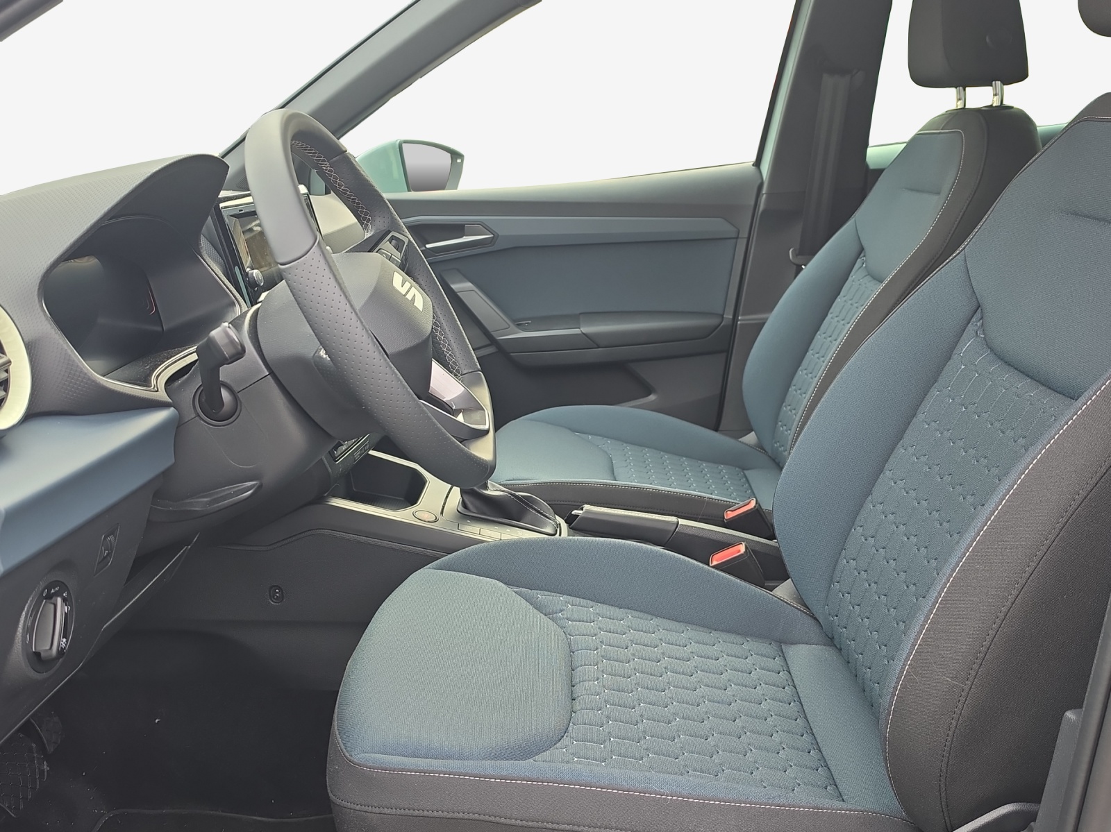 SEAT Arona 1.0 TSI Eco Style DSG-image-7