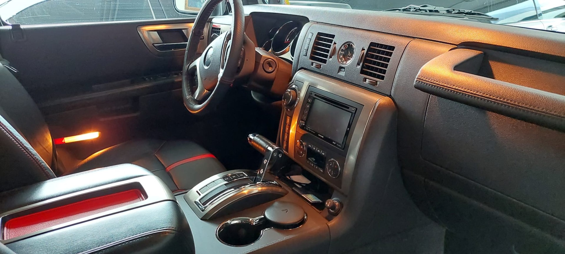 HUMMER Facelift - 6.2l V8-image-3