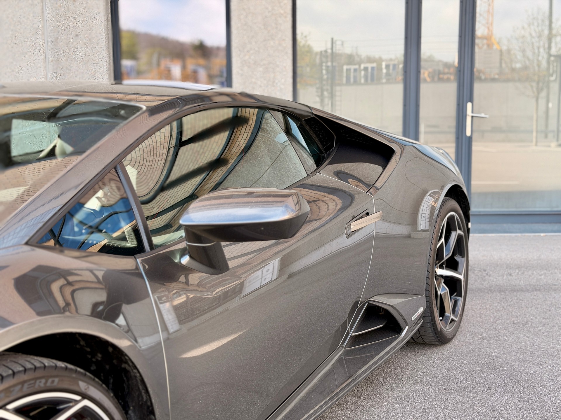 LAMBORGHINI Huracan EVO Coupé DCT-image-7