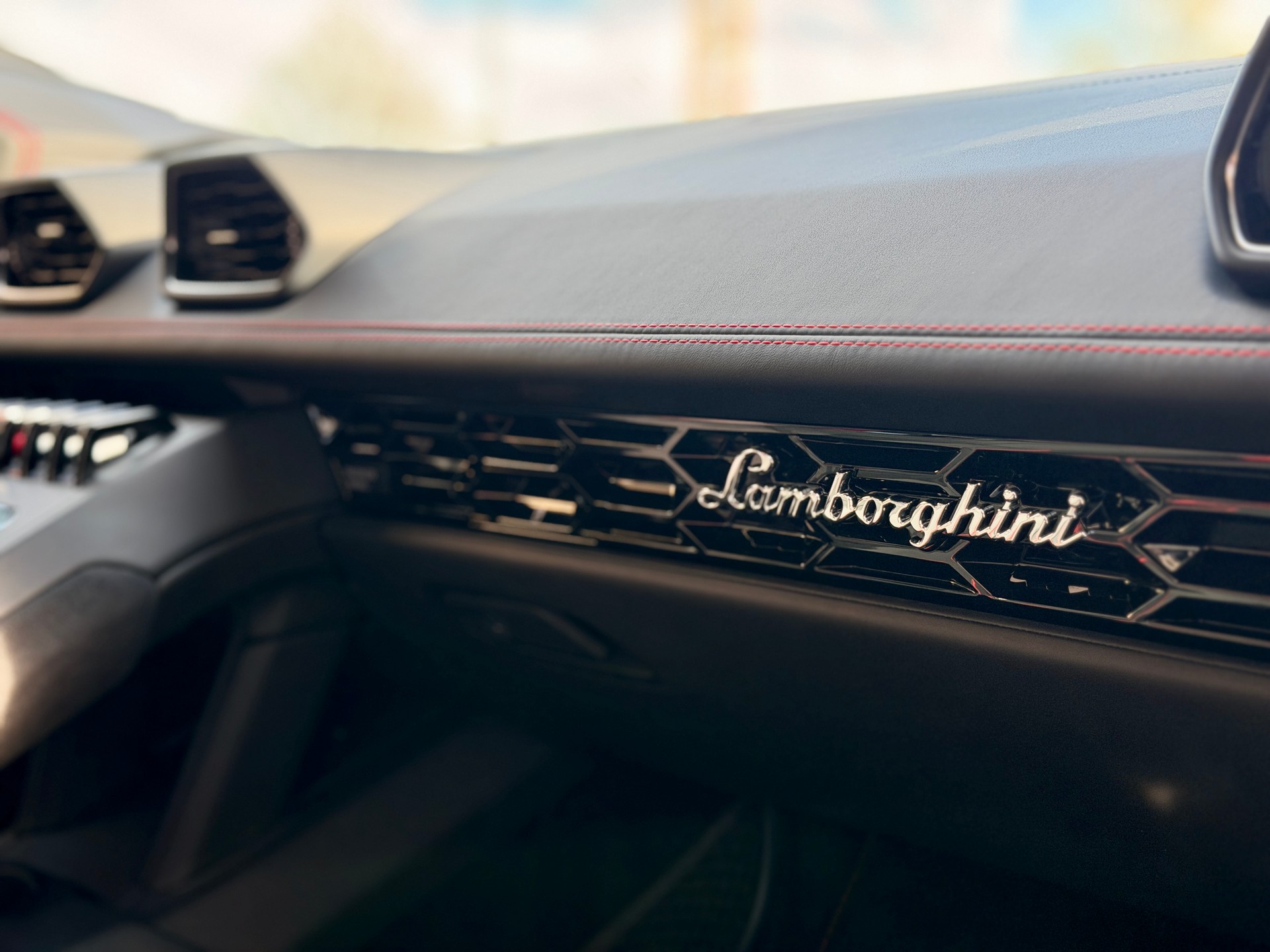 LAMBORGHINI Huracan EVO Coupé DCT-image-25
