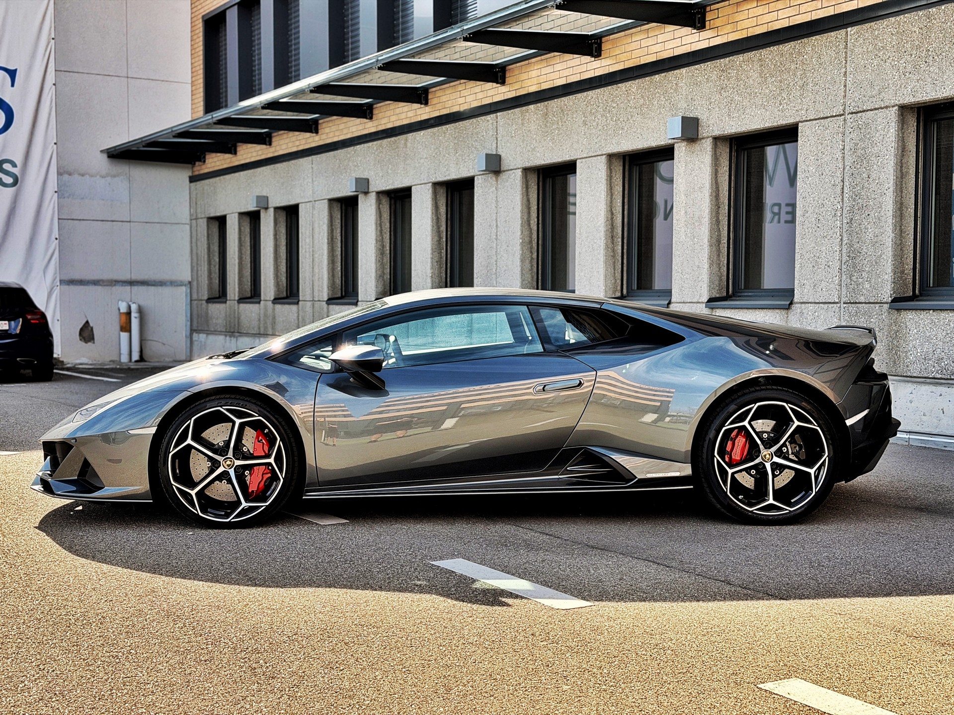 LAMBORGHINI Huracan EVO Coupé DCT-showroom-element-1