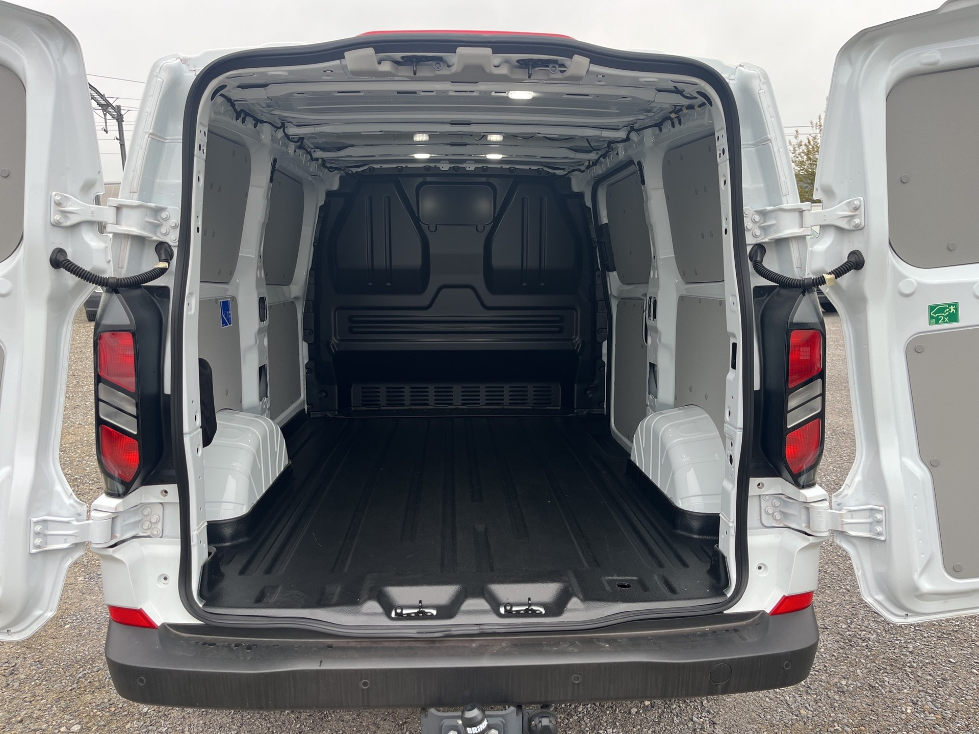 FORD Transit Custom Van 320 L1H1 Trend Automat 4x4, *AHK, Rückfahrkamera, Tempomat, Frontscheibenheizung*-image-23