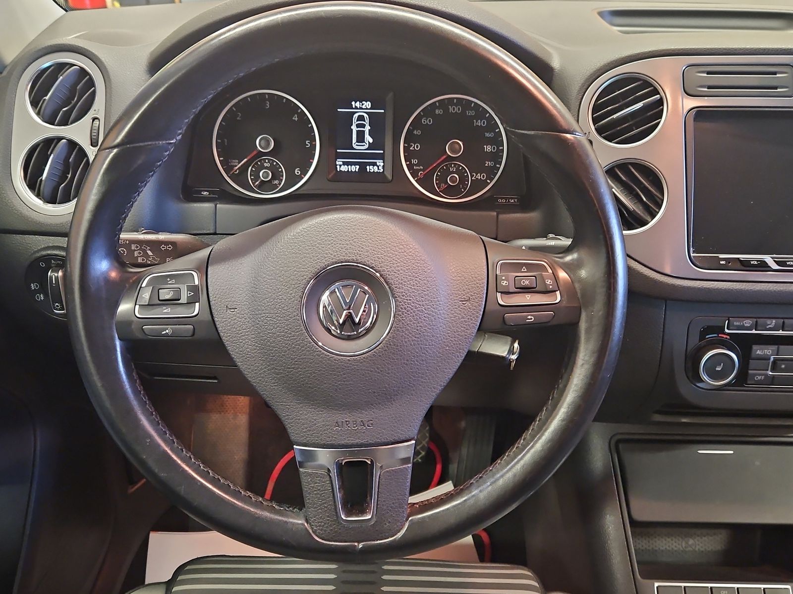 VW Tiguan 2.0 TDI 170 Sport & Style-image-10