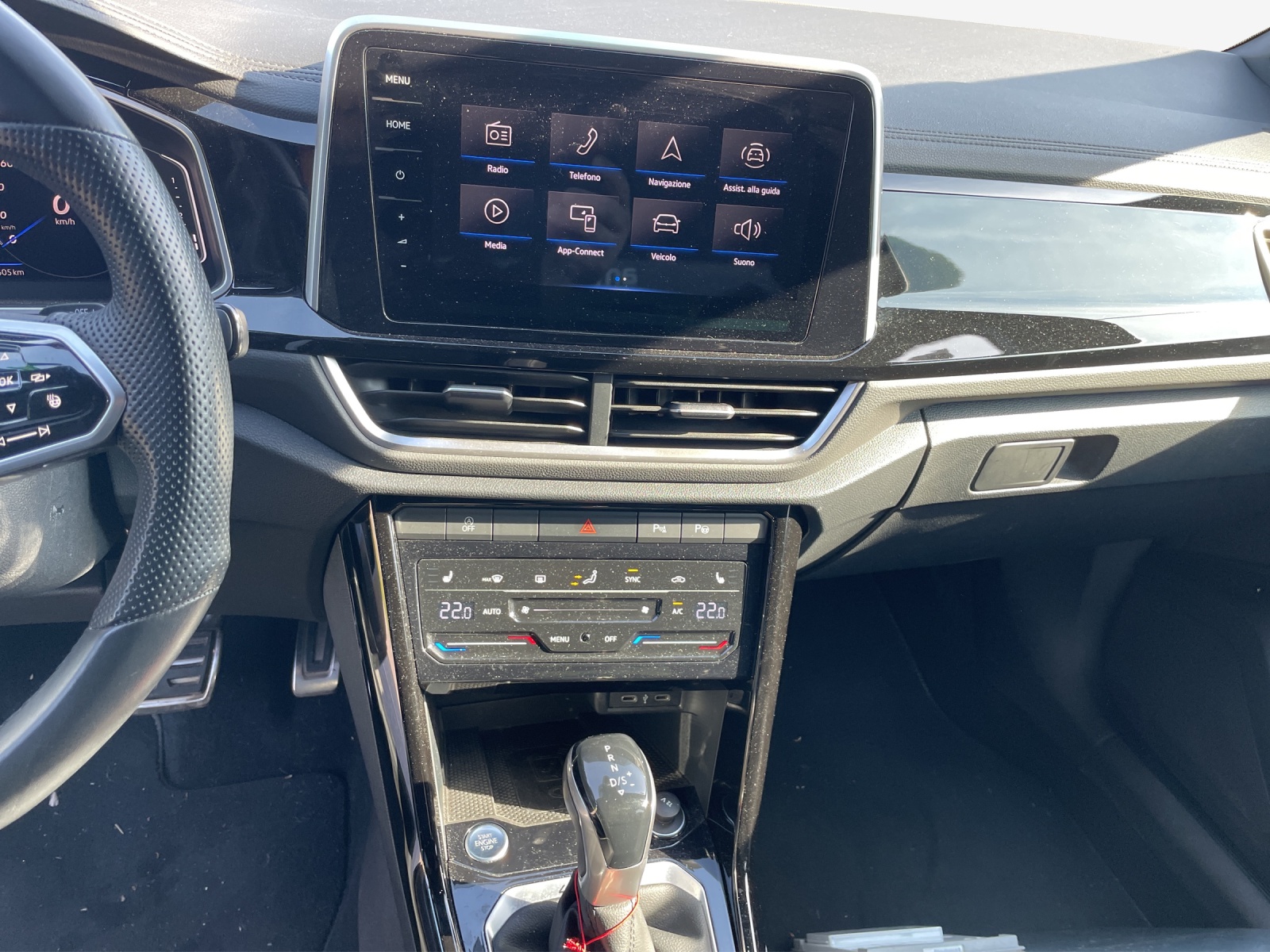 VW T-Roc 2.0 TSI R-Line DSG 4Motion-image-10