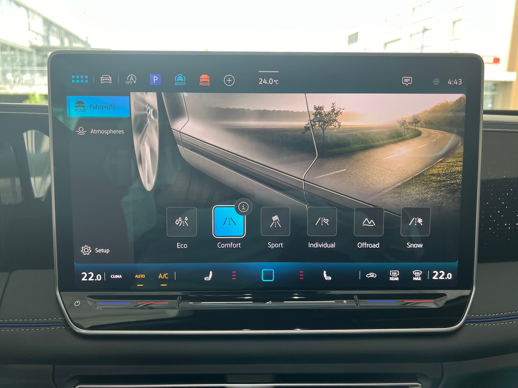 VW Tiguan 2.0 TSI DSG R-Line Plus 4Motion-image-12