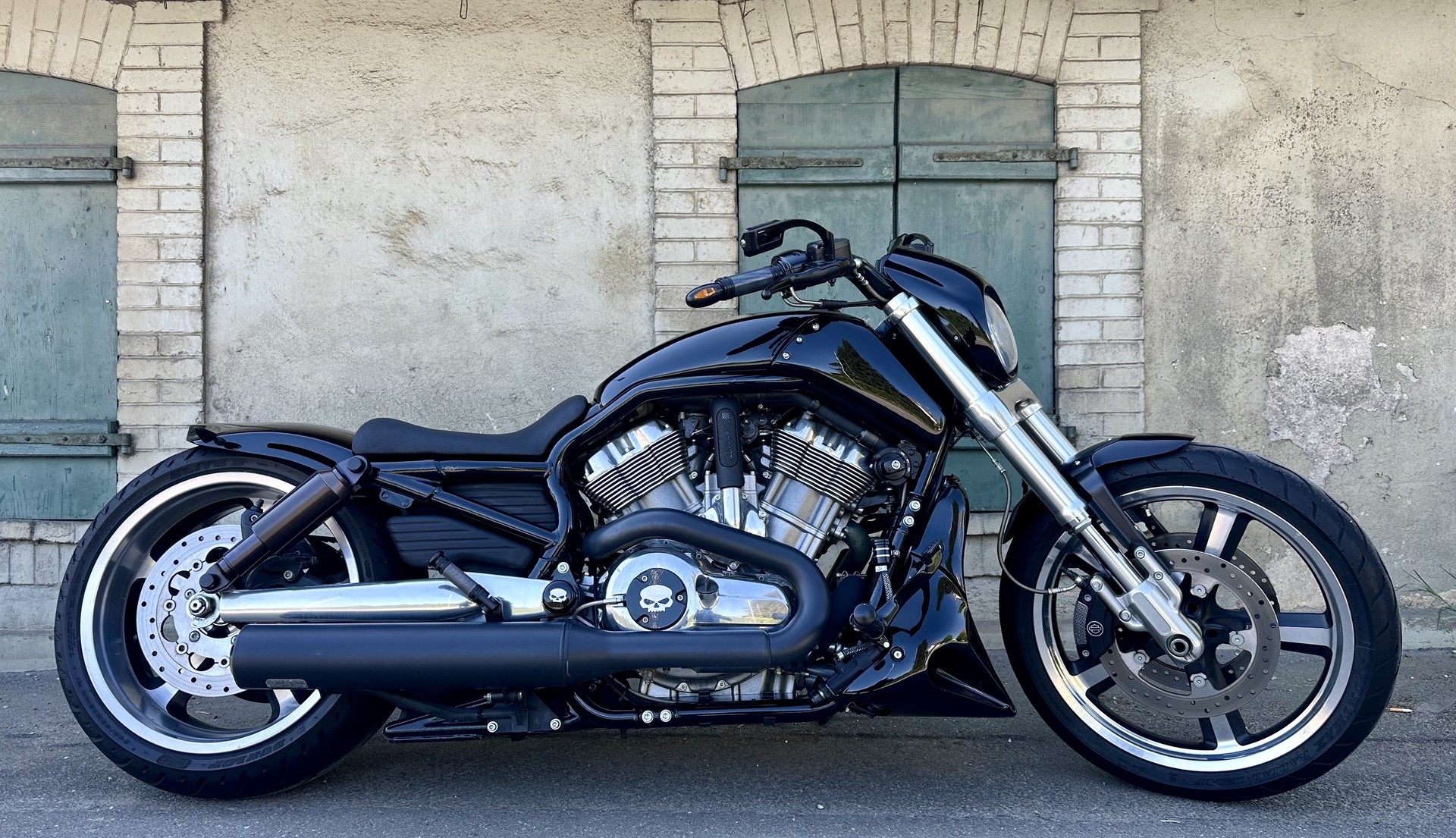 HARLEY-DAVIDSON VRSCF V-Rod Muscle ABS