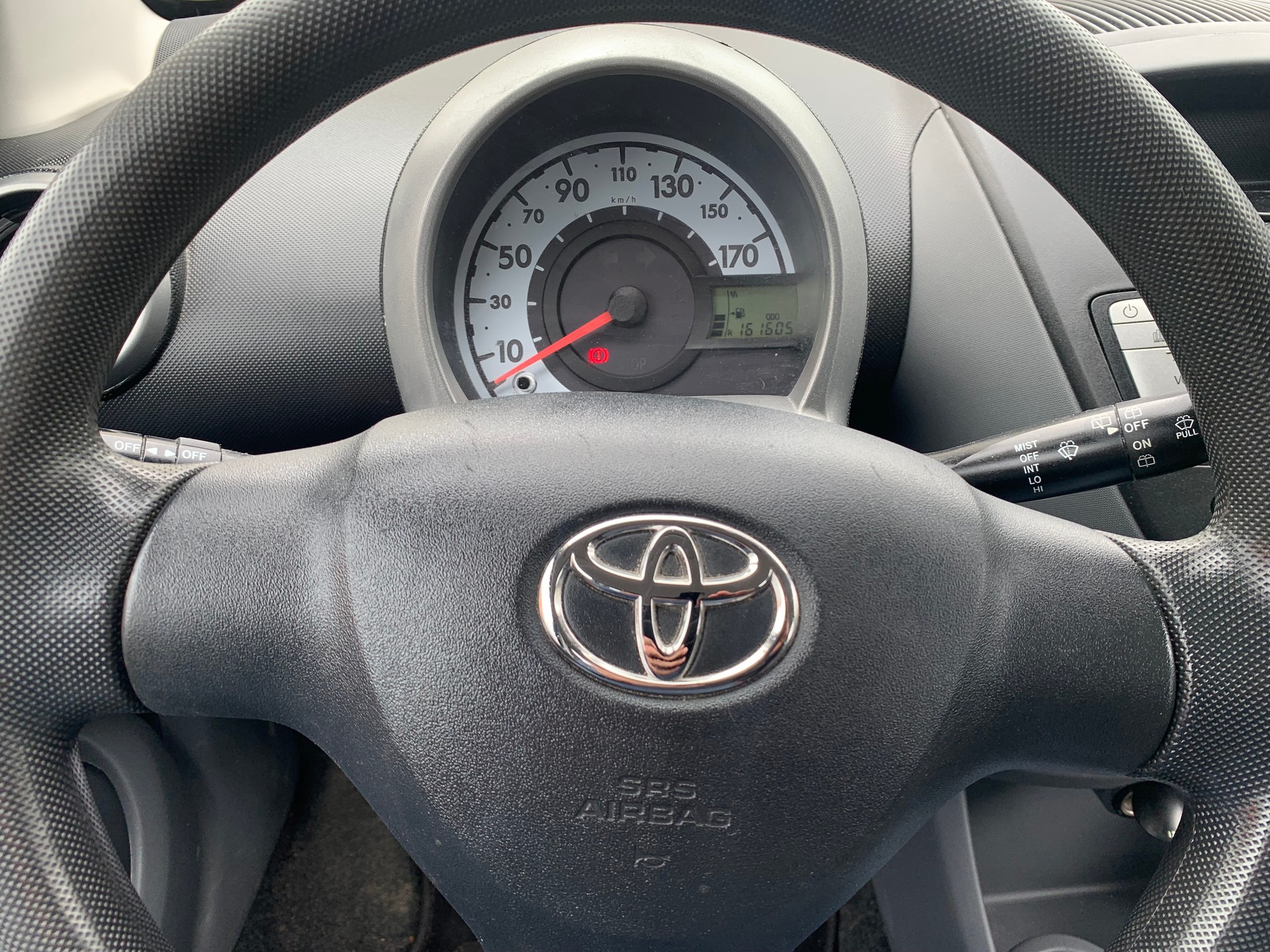 TOYOTA Aygo 1.0 Linea Sol-image-8