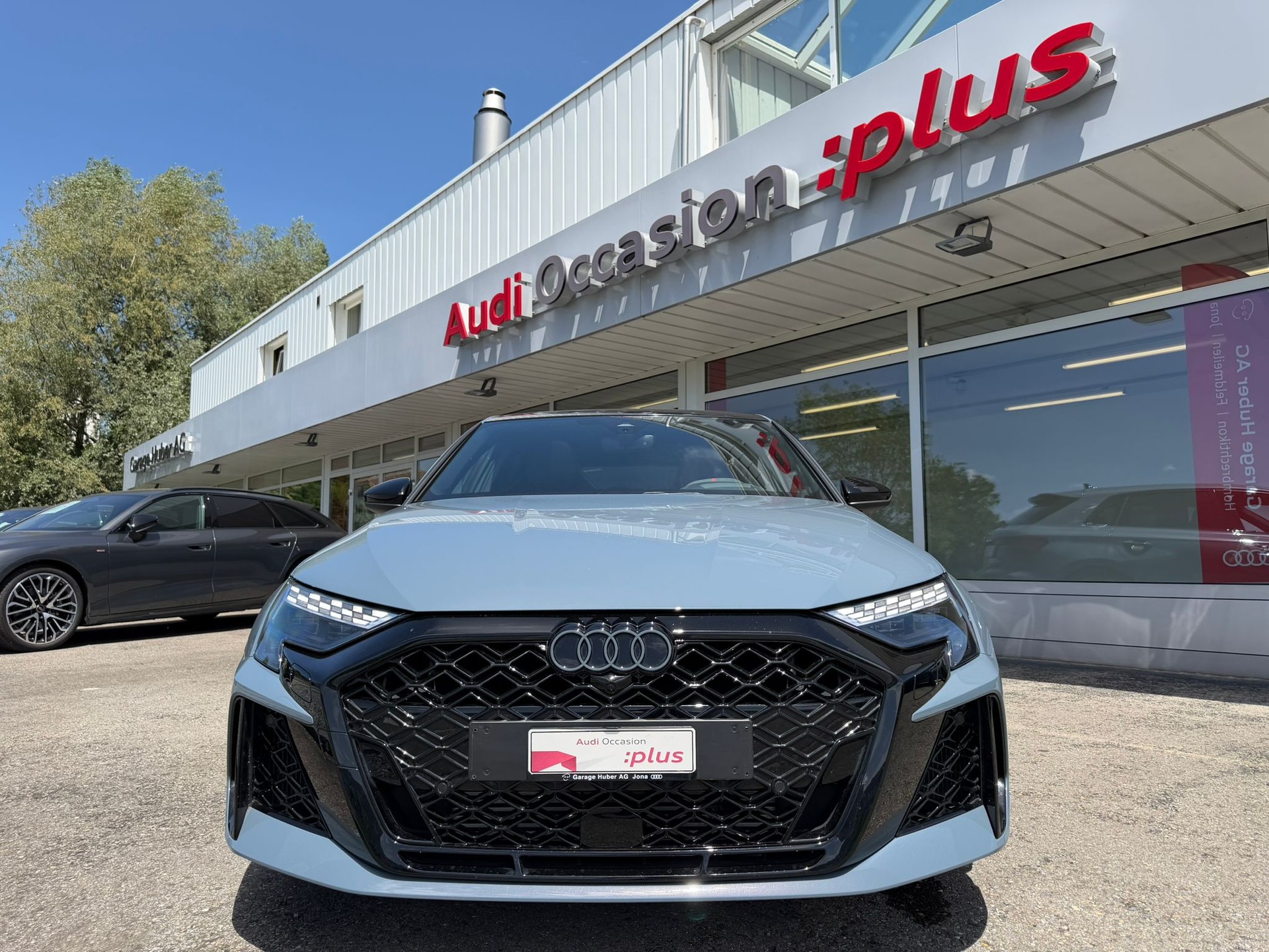AUDI RS3 Sportback 2.5 TSI quattro S-tronic-image-7