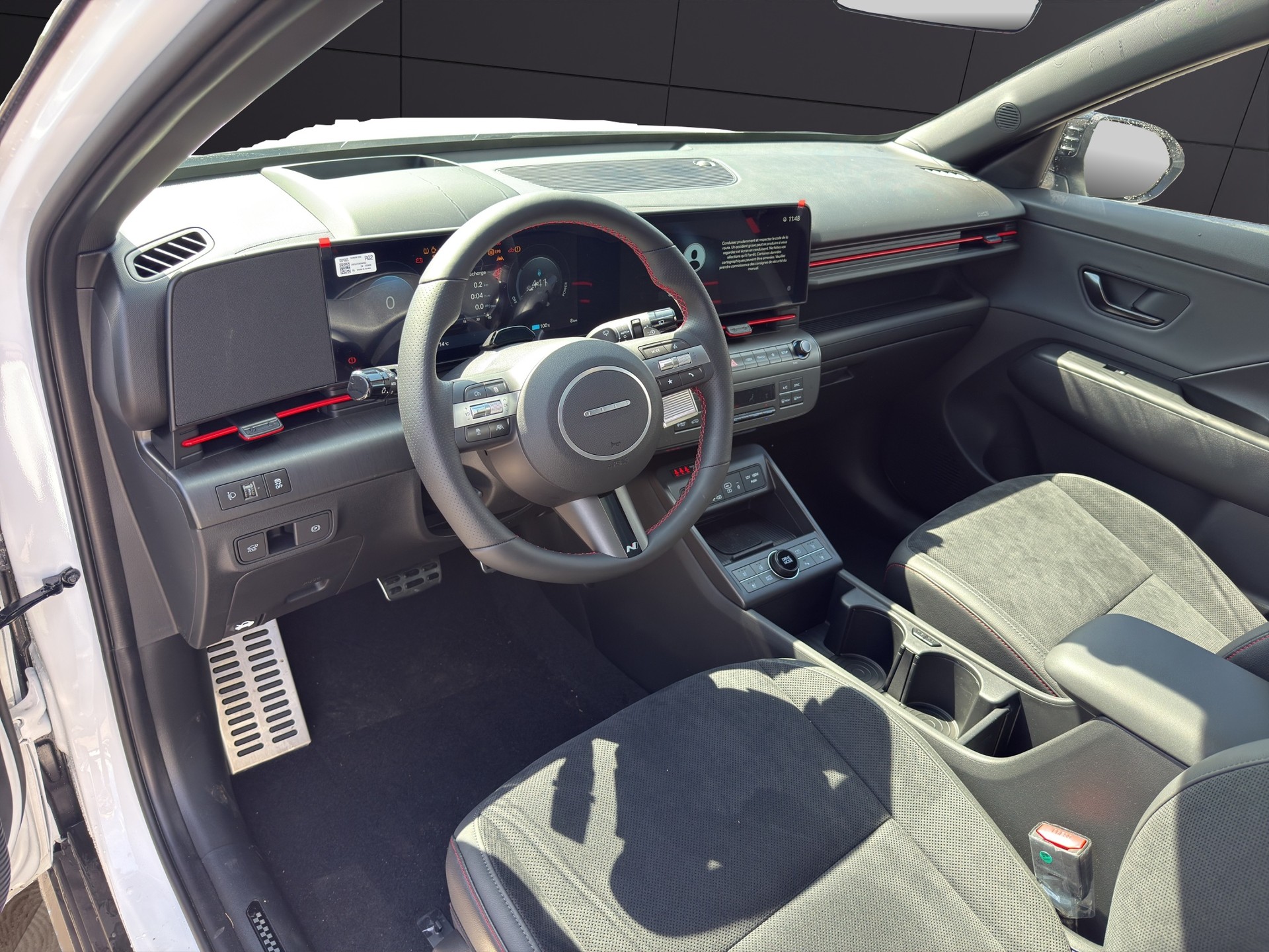 HYUNDAI Kona EV 65.4 kWh N Line-image-13
