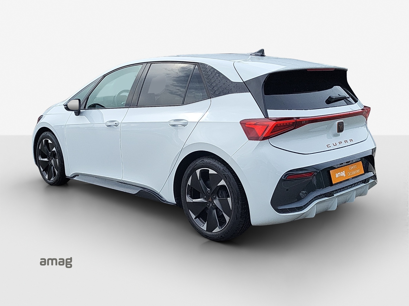 CUPRA Born 58 kWh-showroom-element-2