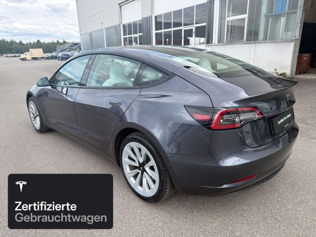 TESLA Model 3 Long Range AWD-image-6