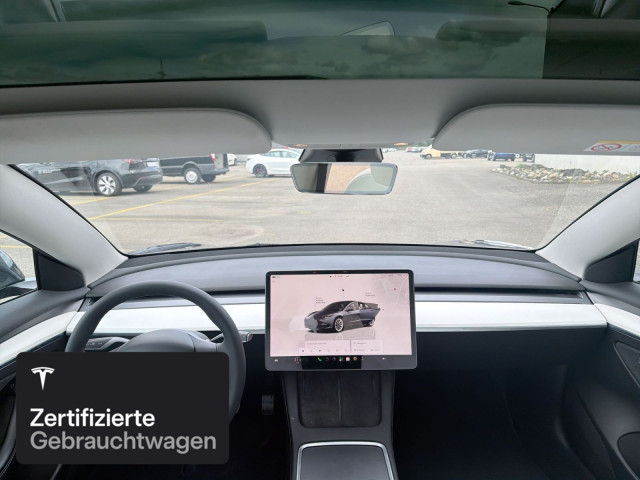 TESLA Model 3 Long Range AWD-image-14