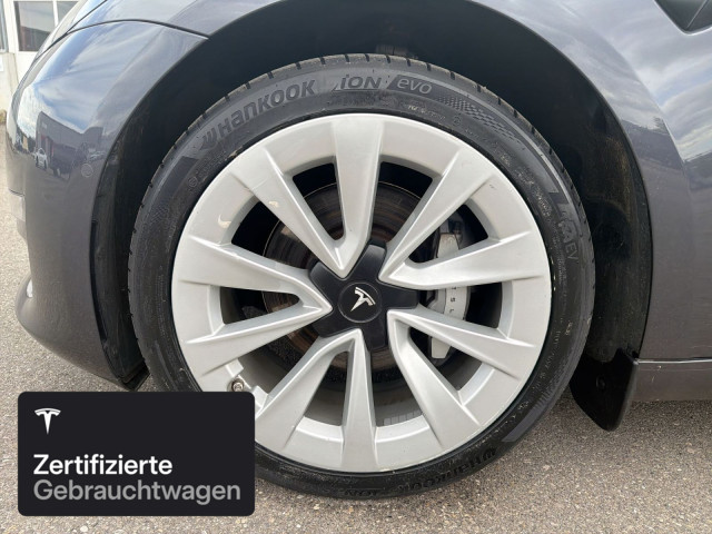 TESLA Model 3 Long Range AWD-image-4
