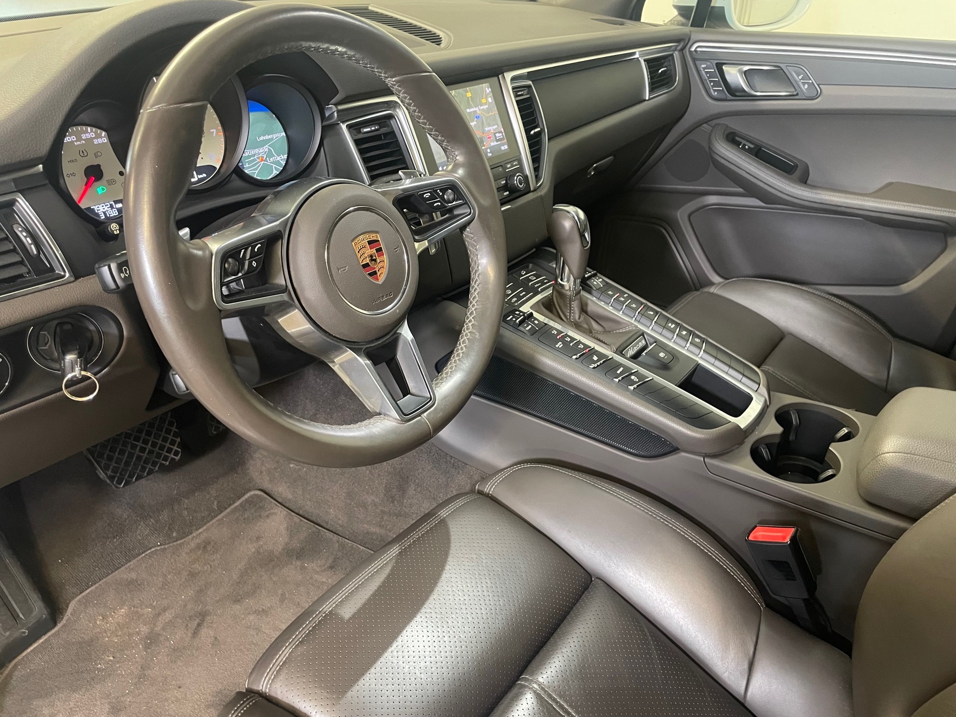 PORSCHE Macan S Diesel PDK-image-5