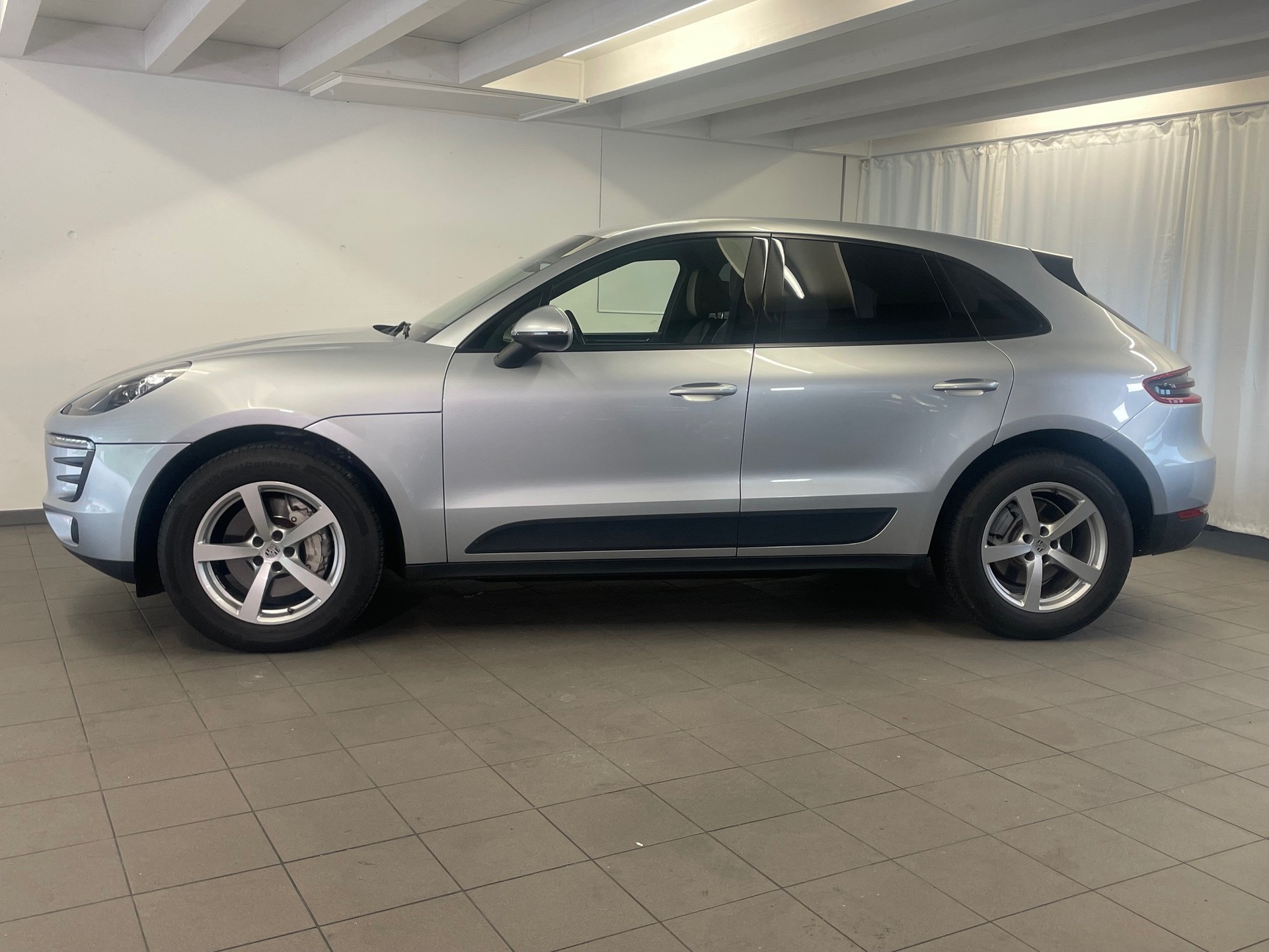 PORSCHE Macan S Diesel PDK-image-1
