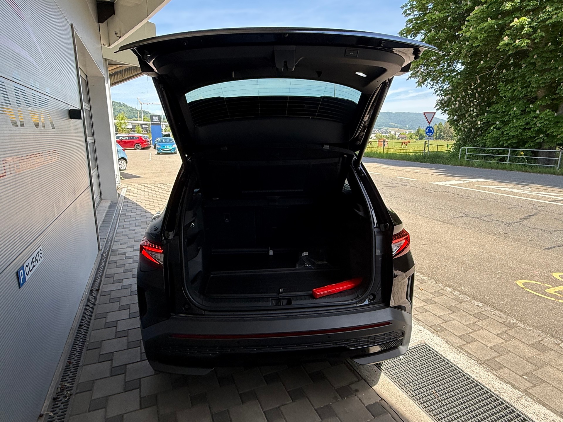 SKODA Elroq RS 4x4 MAXX / VENDUE VERKAUFT-image-4
