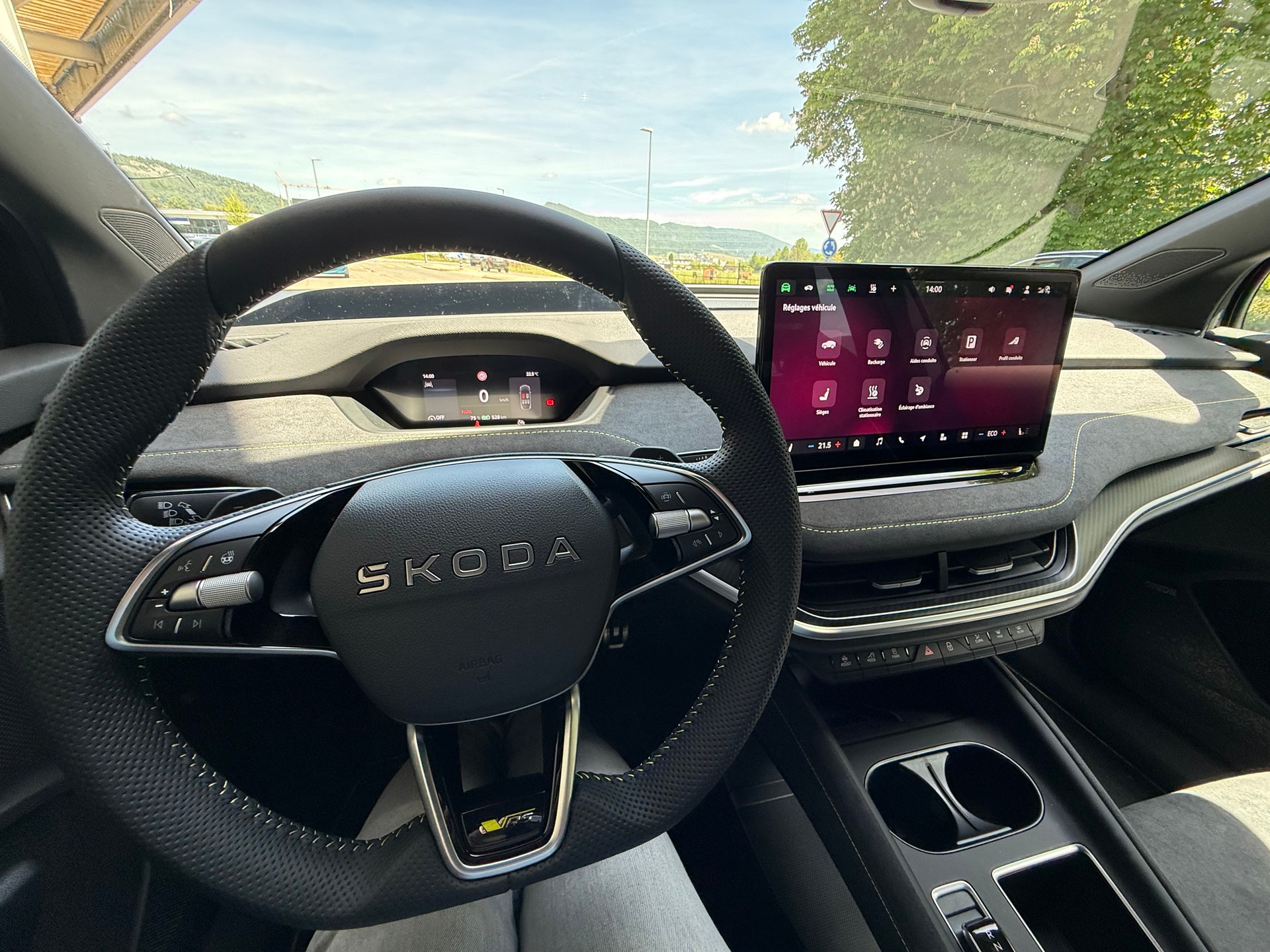 SKODA Elroq RS 4x4 MAXX / VENDUE VERKAUFT-image-10