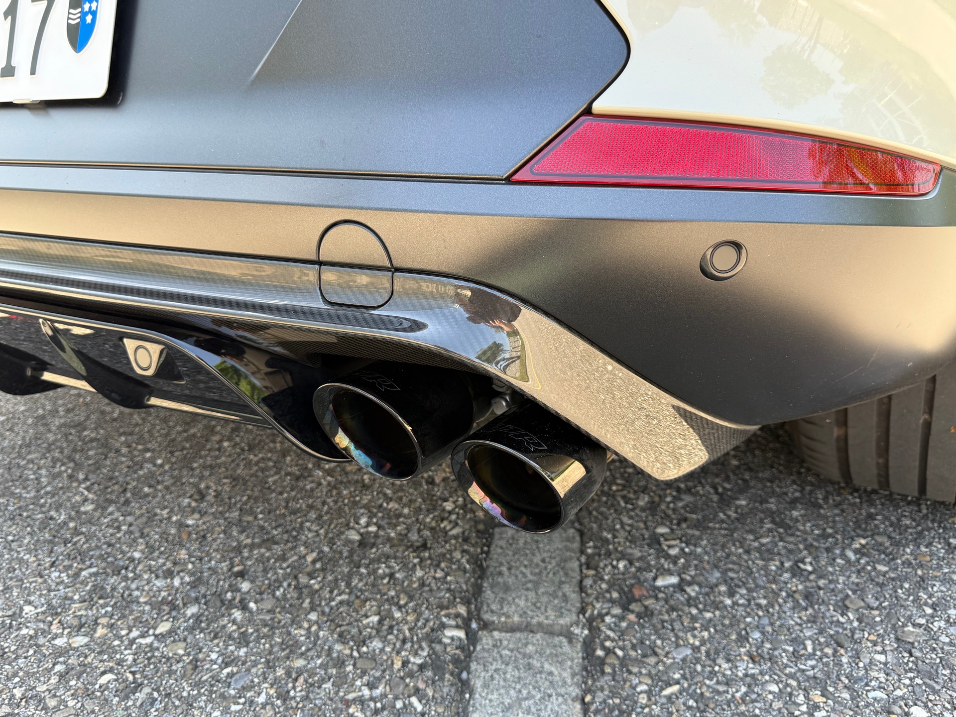 CUPRA 2.5 TSI VZ5 Taiga Grey 4Drive DSG-image-9