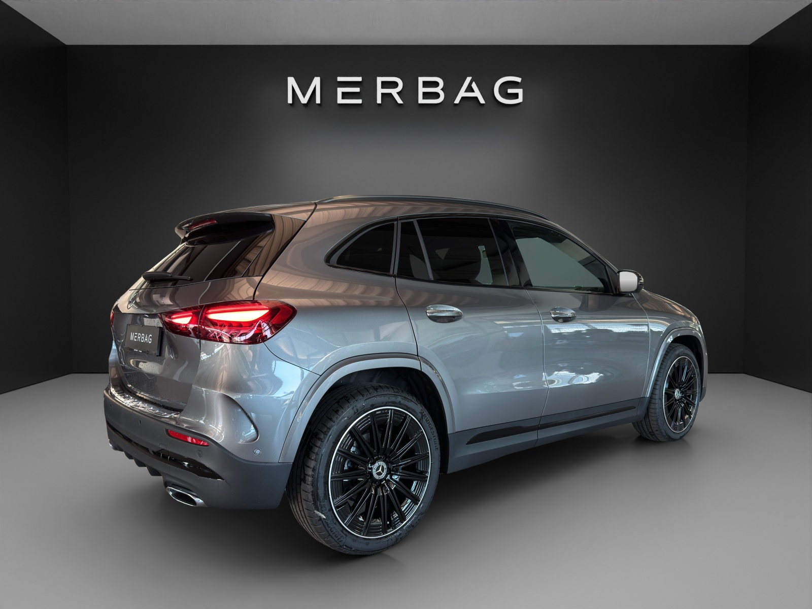 MERCEDES-BENZ GLA 200 Night Star 7G-D-image-5