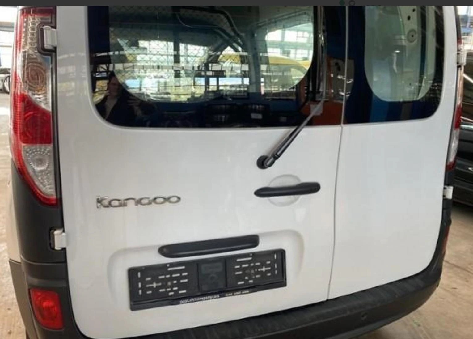 RENAULT Kangoo Medium TCe 115 Business A-image-4