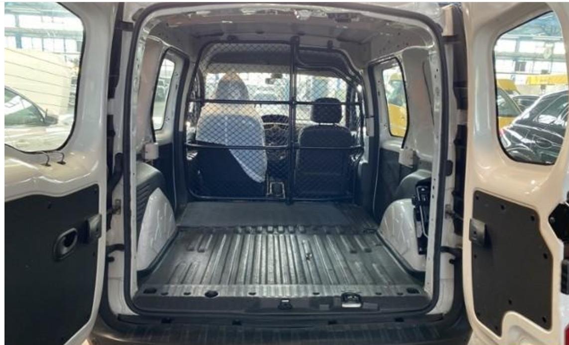 RENAULT Kangoo Medium TCe 115 Business A-image-5