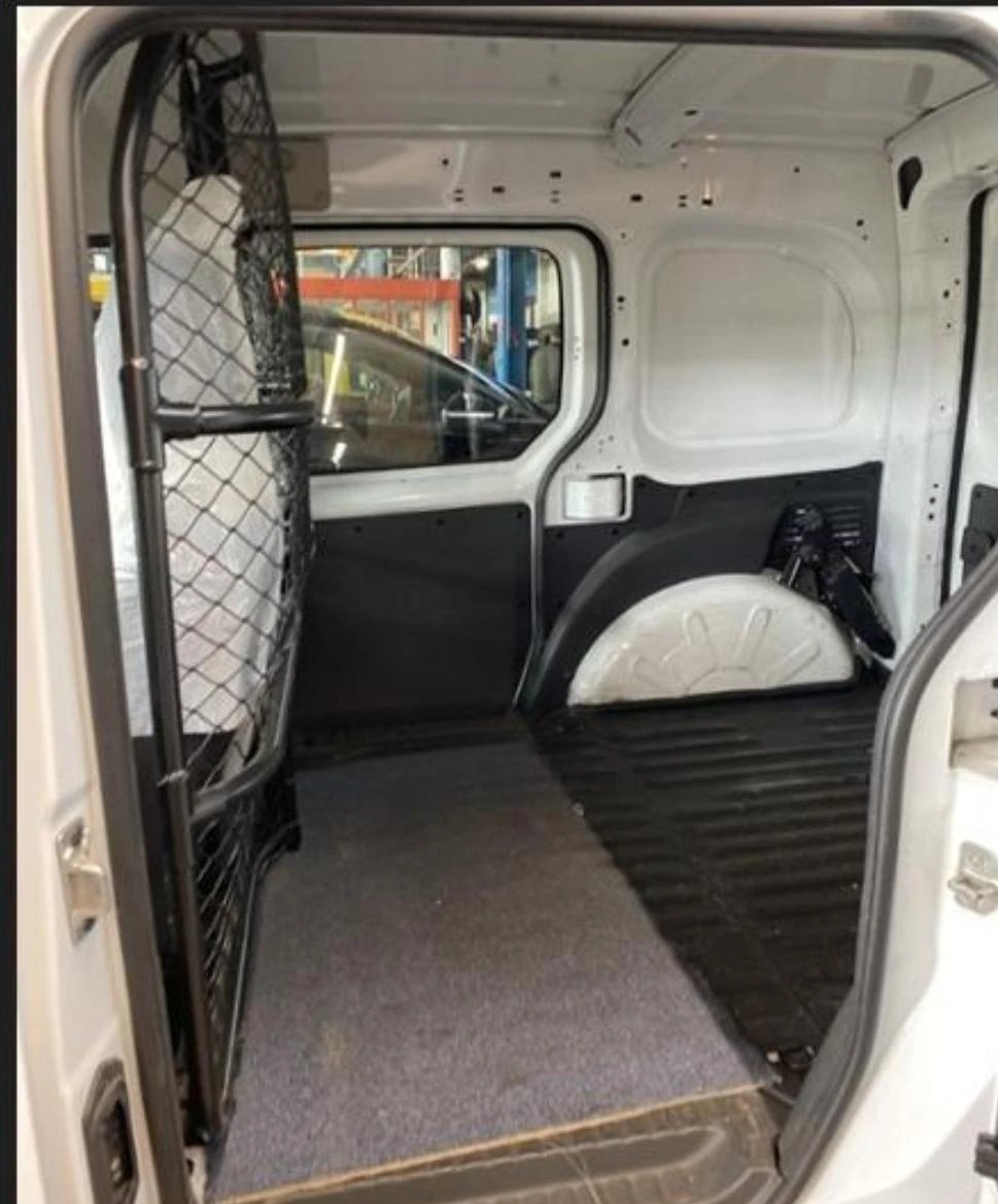 RENAULT Kangoo Medium TCe 115 Business A-image-3