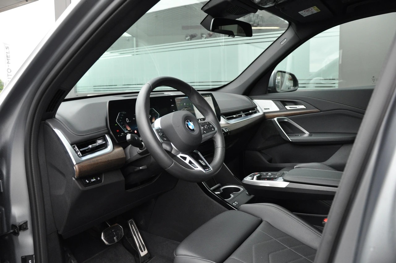 BMW X1 xDrive 23d 48V M Sport Pro-image-14