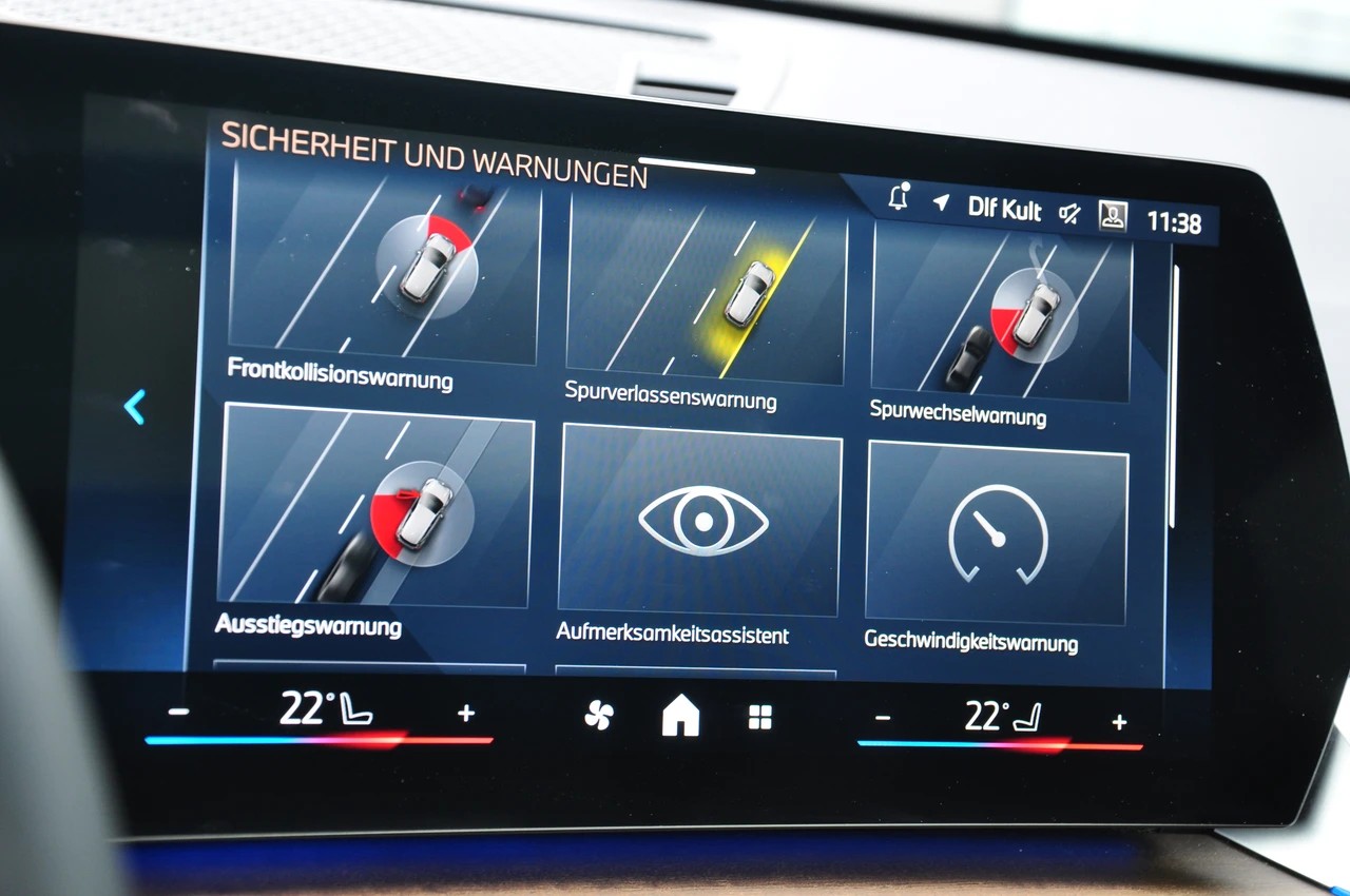 BMW X1 xDrive 23d 48V M Sport Pro-image-20