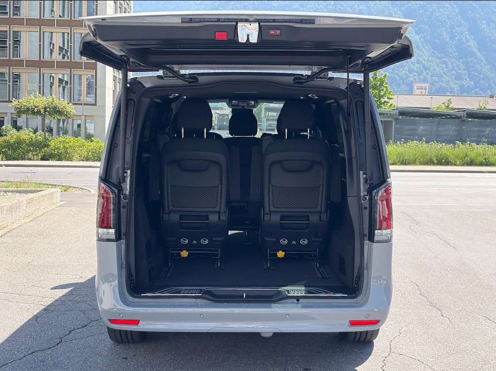 MERCEDES-BENZ V 250 d Style TREND Lang 4Matic-image-11