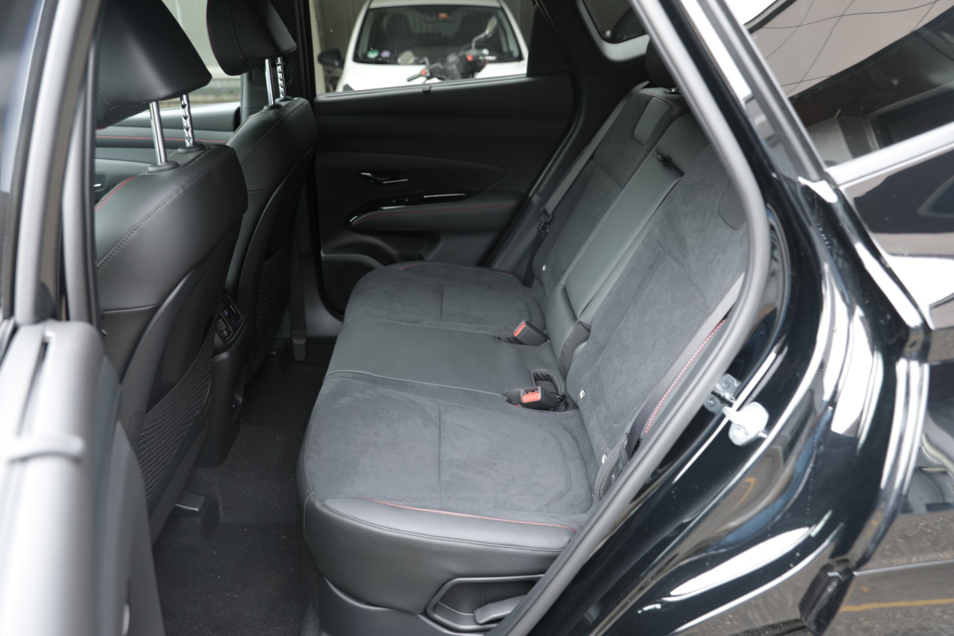 HYUNDAI Tucson 1.6 TGDI N-Line 4WD DCT-image-20