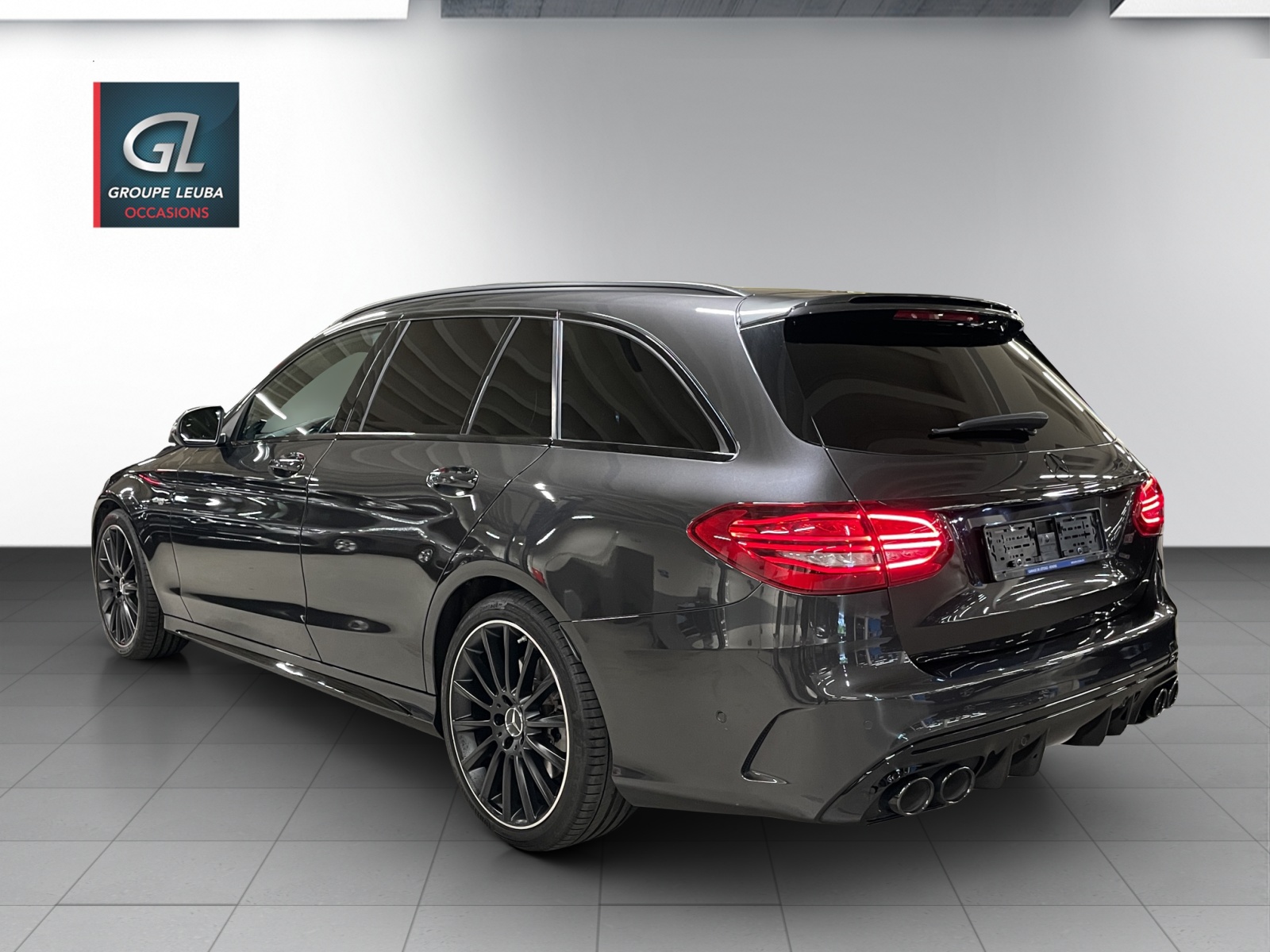 MERCEDES-BENZ C 43 AMG 4Matic-image-3