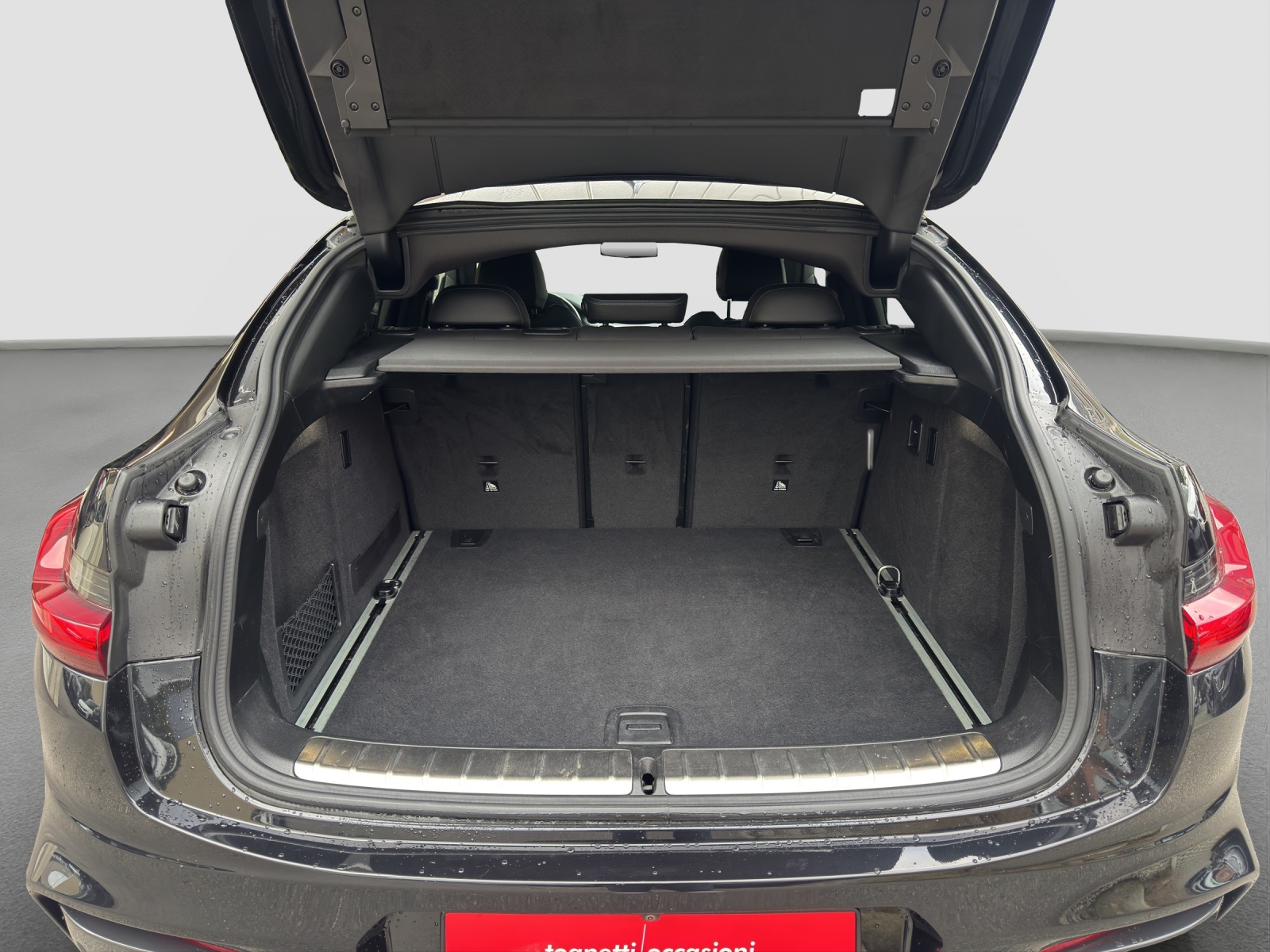 BMW X4 xDrive 48V 20d M Sport Steptronic-image-9