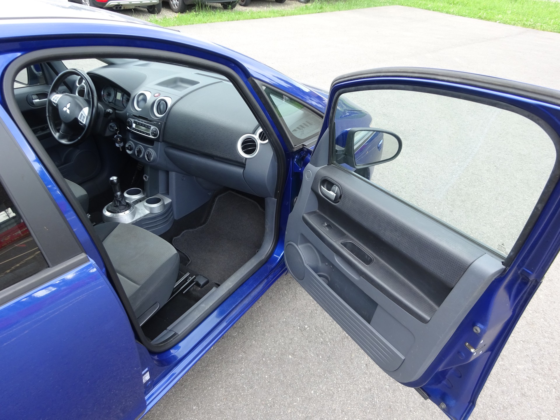 MITSUBISHI Colt 1.3 16V Jubilé (35) ClearTec-image-3