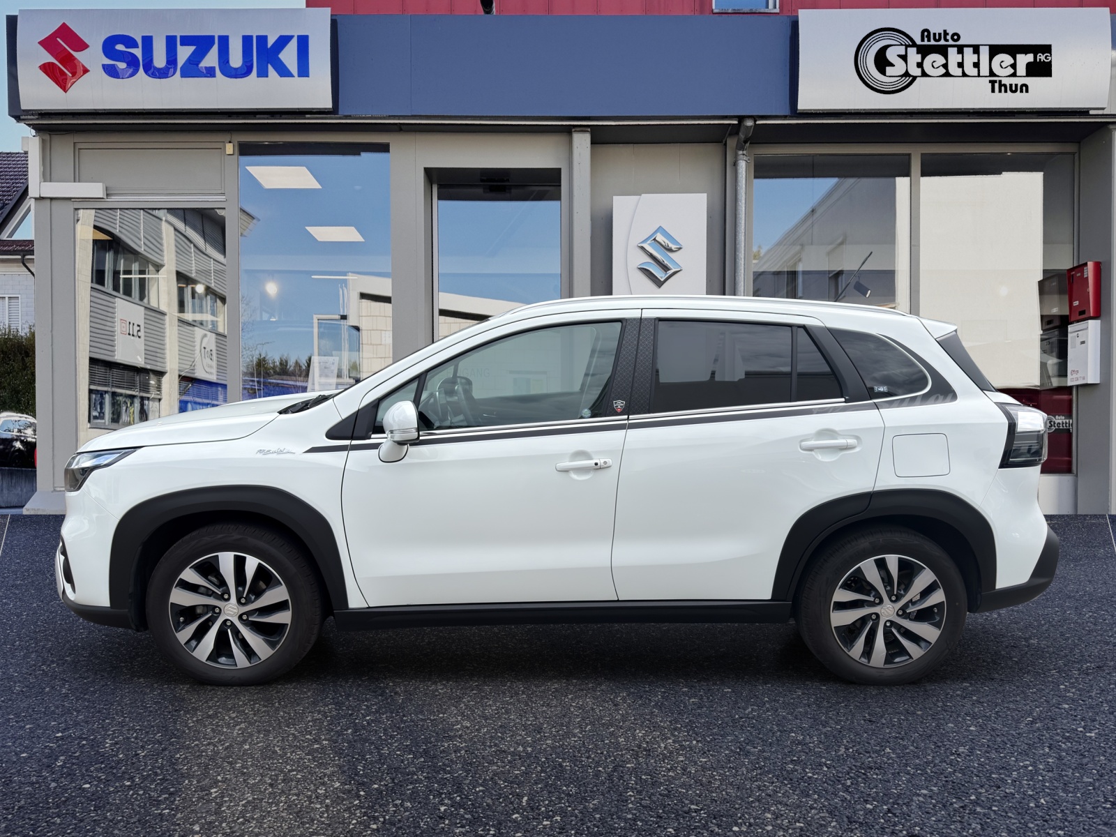 SUZUKI S-Cross 1.5 Piz Sulai Top Hybrid-image-2