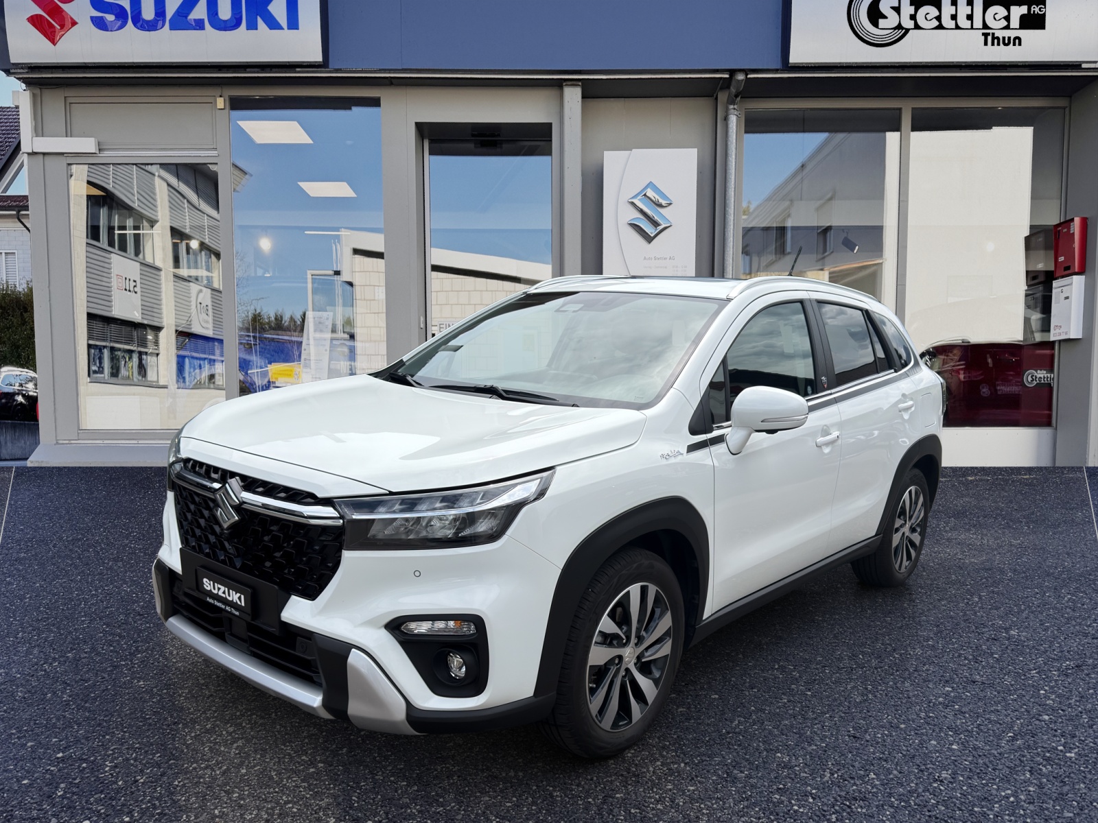 SUZUKI S-Cross 1.5 Piz Sulai Top Hybrid-image-0