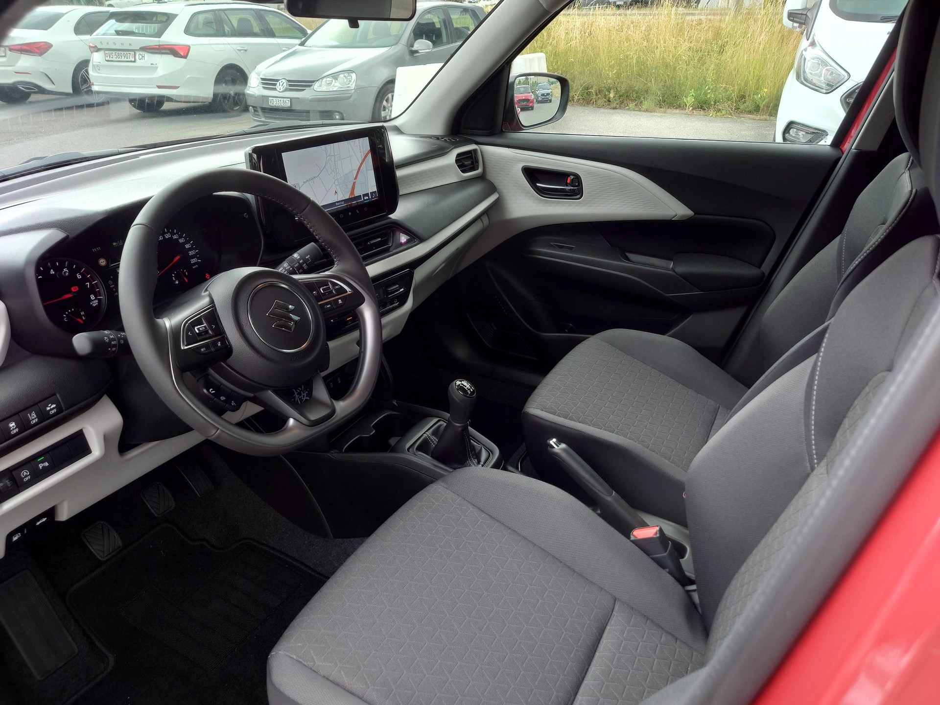 SUZUKI Swift 1.2 Sakura Hybrid 4x4-image-5