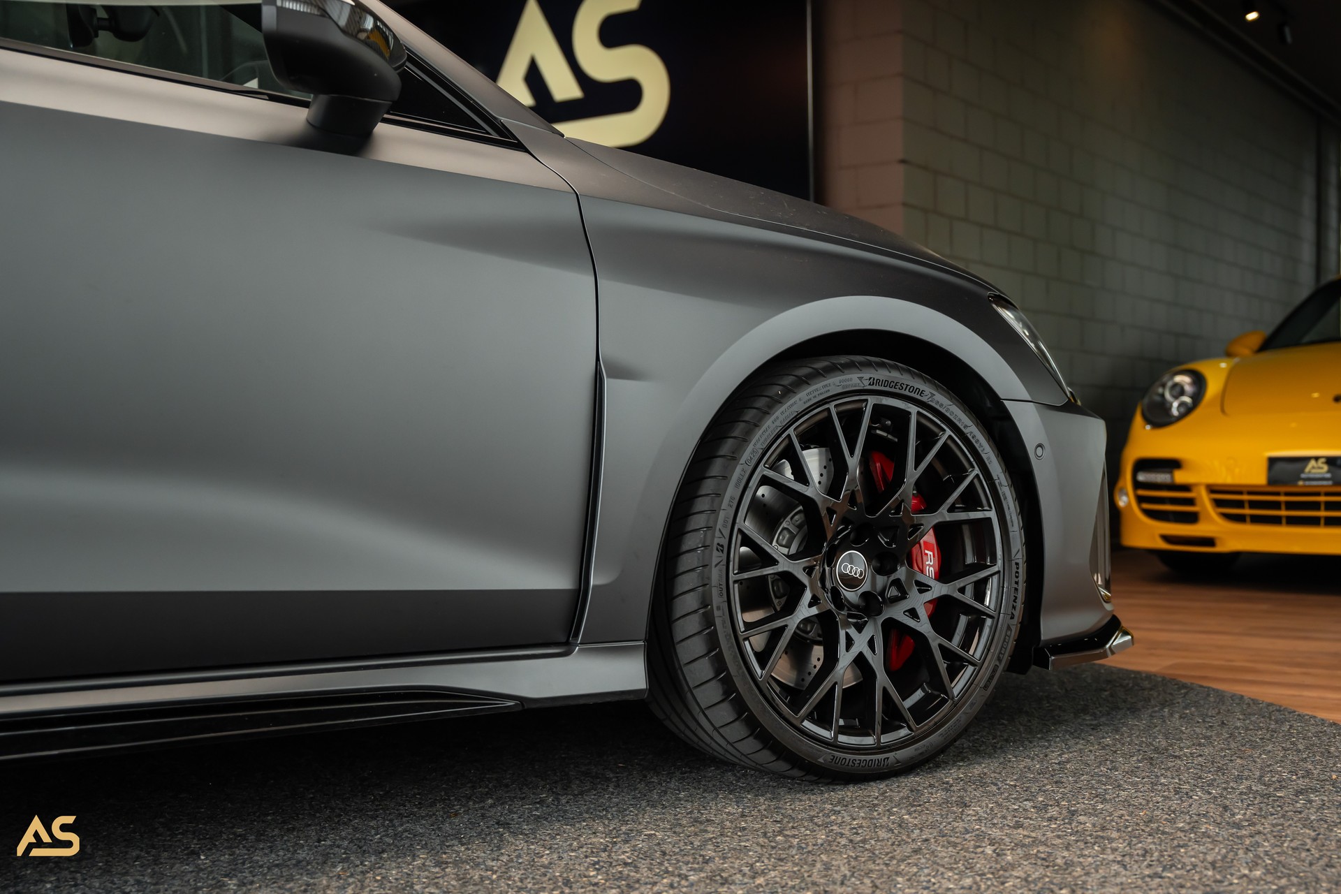 AUDI RS3 Sportback 2.5 TSI Facelift *POLARMATTGRAU* TRAUM | R8-SCHALENSITZE | PANORAMA | CARBON | WERKSGARANTIE 2030 | ASSP+ (CH)-image-14