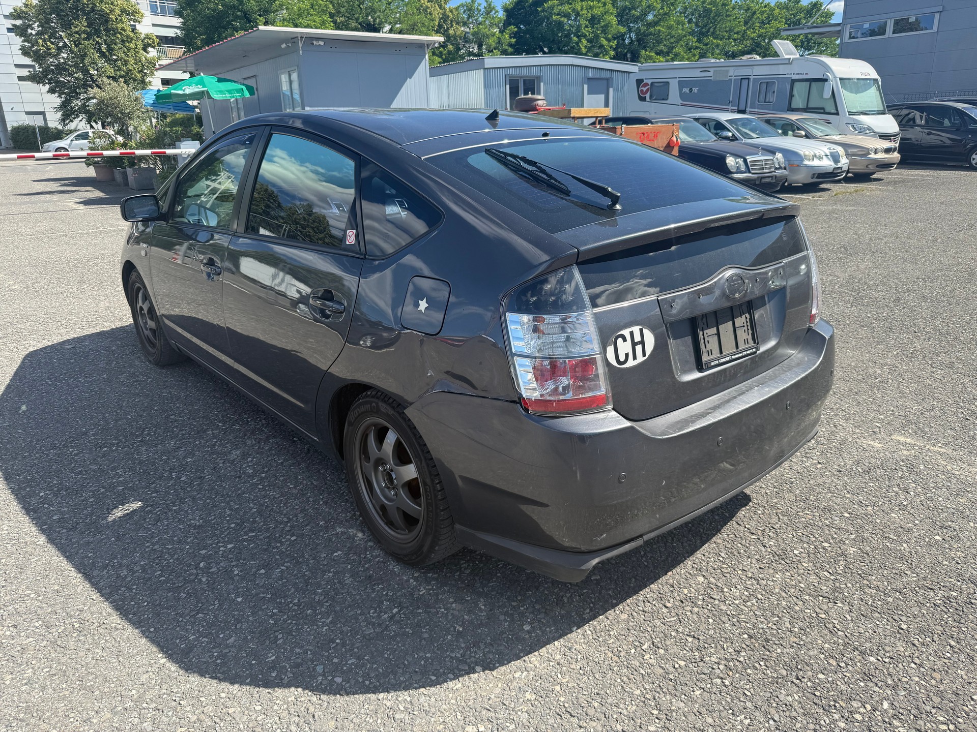 TOYOTA Prius 1.5 16V Hybrid-image-2