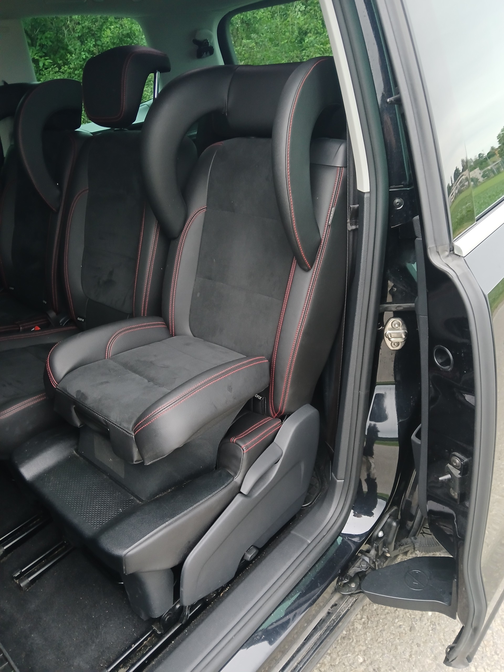 SEAT 2.0 TDI 177 Swiss FR DSG S/S-image-1