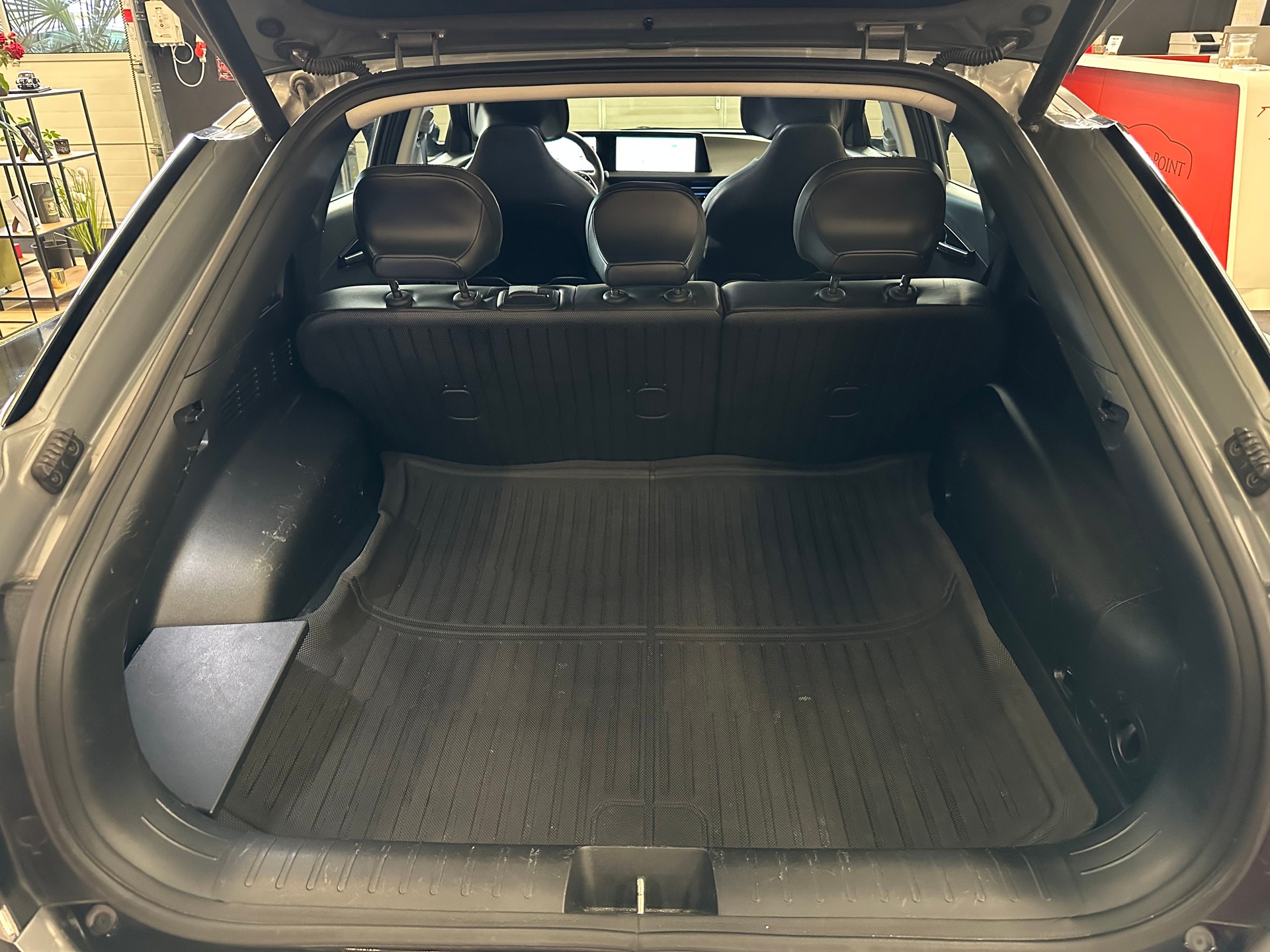KIA EV6 77.4 kWh-image-22