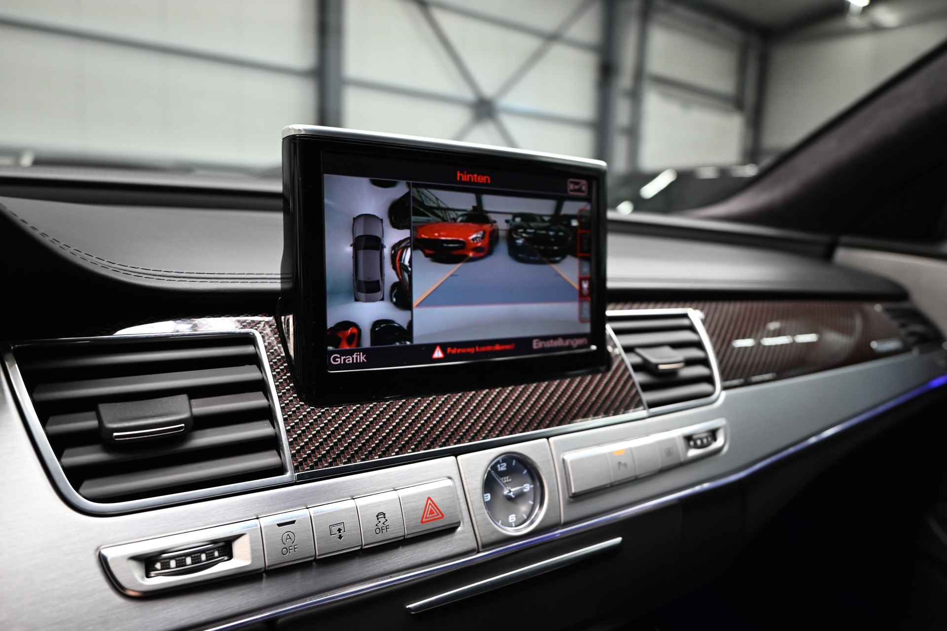 AUDI S8 4.0 TFSI V8 plus quattro tiptronic-image-16